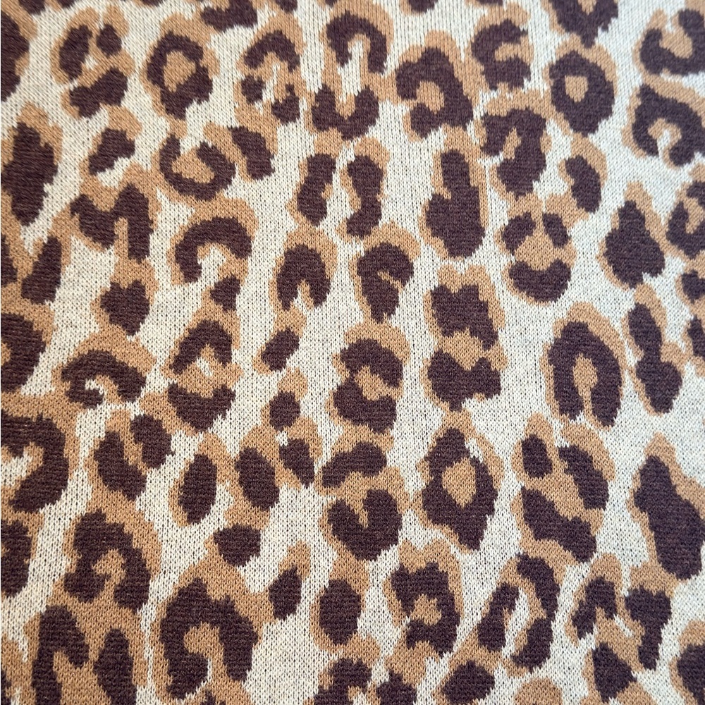 A New Day Leopard Print Knit Sweater Size L Neutral Cozy Soft Crewneck Pullover - Picture 8 of 8